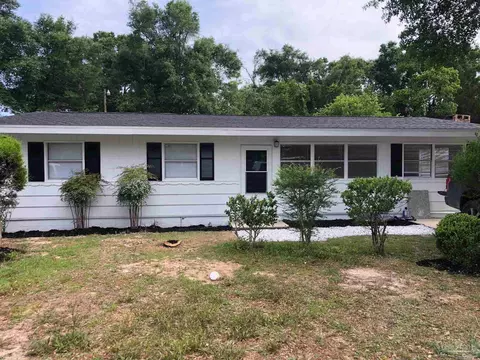6561 Hamilton Bridge Rd, Milton, FL 32570