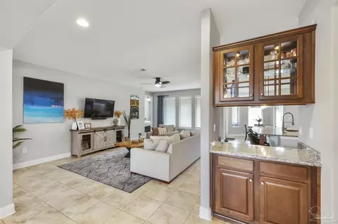 Entry Way - 4915 Red Oak Dr, Milton, FL 32583 photo 3 of 5