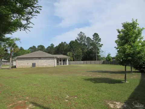 5621 Flume Dr, Pace, FL 32571 photo 3