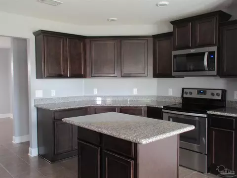 5621 Flume Dr, Pace, FL 32571 photo 11