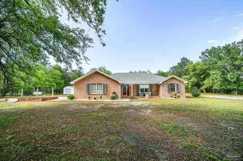 10100 Muscogee Rd, Milton, FL 32583