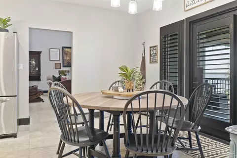 Dining - 3717 Andrew Jackson Dr, Pace, FL 32571 photo 4 of 4
