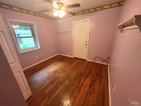Bedroom - 4533 Trice Rd, Pace, FL 32571 photo 3 of 6