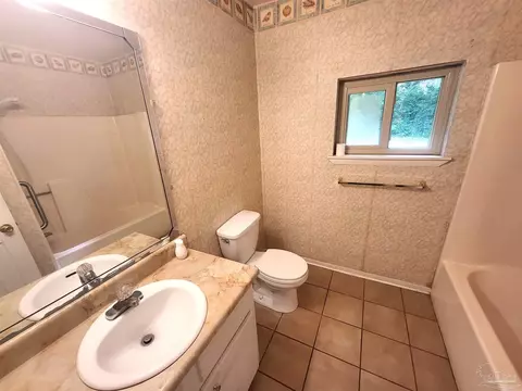 Bath - 4533 Trice Rd, Pace, FL 32571 photo 1 of 3