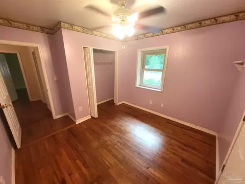Bedroom - 4533 Trice Rd, Pace, FL 32571 photo 4 of 6