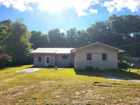 Exterior - 4533 Trice Rd, Pace, FL 32571 photo 2 of 7