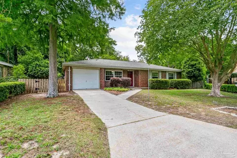 2142 Atwood Dr, Pensacola, FL 32514