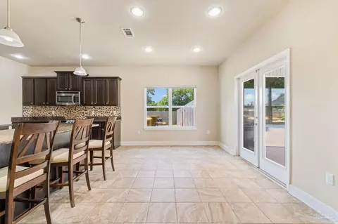 9141 Iron Gate Blvd, Milton, FL 32570 photo 17