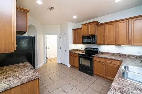 5188 Parkside Dr, Pace, FL 32571 photo 8