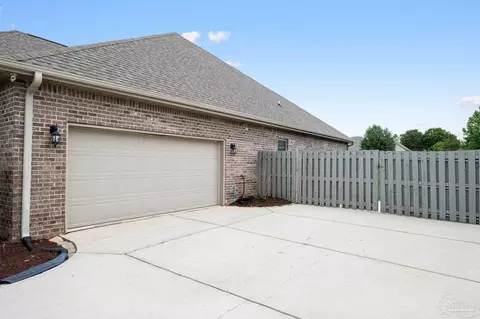 Exterior - 2690 Tulip Hill Rd, Pace, FL 32571 photo 7 of 10