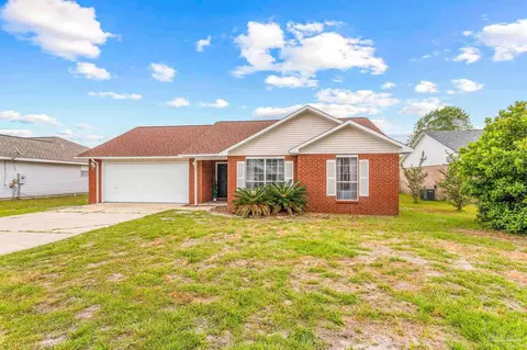 117 Carrier Dr, Pensacola, FL 32506