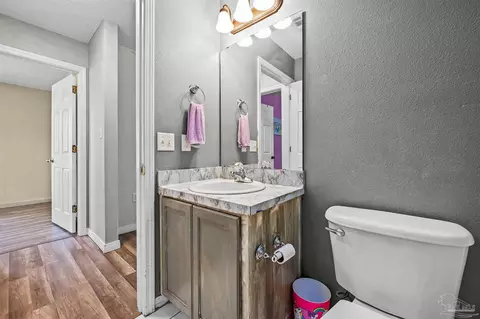 Entry Way - 664 Phelps Rd, Milton, FL 32570 photo 3 of 3