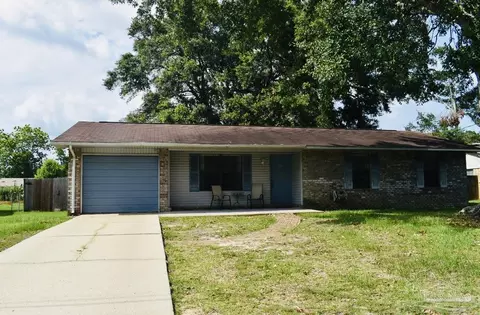 328 Forest Hill Dr, Cantonment, FL 32533