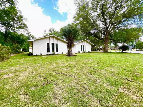 2430 Brookpark Rd, Pensacola, FL 32534