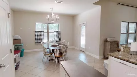 5805 Rustic Ridge Cir, Milton, FL 32570 photo 12