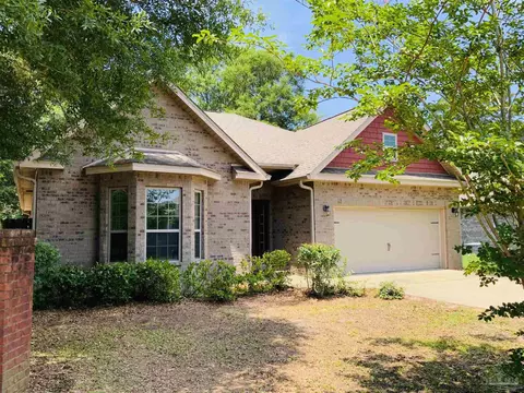 5805 Rustic Ridge Cir, Milton, FL 32570 photo 2