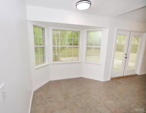 5820 Ibis Rd, Milton, FL 32583 photo 9