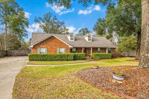 532 Derry Dr, Cantonment, FL 32533