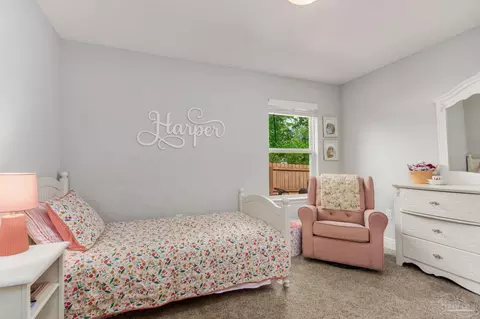 Bedroom - 8736 Daryl Dr, Milton, FL 32583 photo 6 of 11