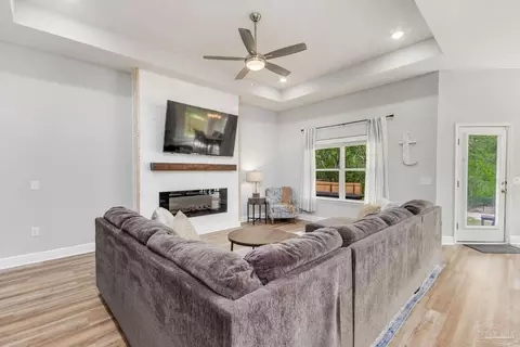 Living - 8736 Daryl Dr, Milton, FL 32583 photo 1 of 2