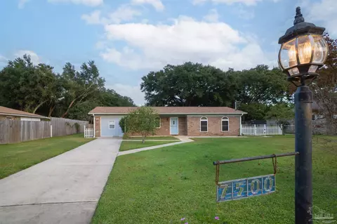 7500 Stagecoach Rd, Pensacola, FL 32526