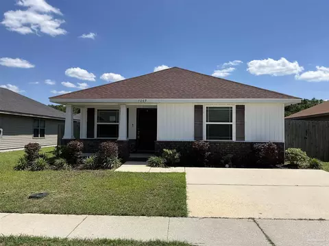 5069 Carmell Ridge Cir, Milton, FL 32570