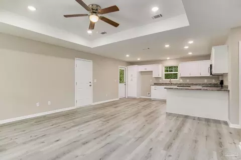 3240 Electra Dr, Milton, FL 32583 photo 8