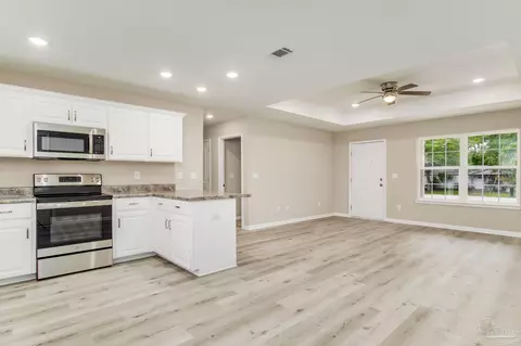 3240 Electra Dr, Milton, FL 32583 photo 7
