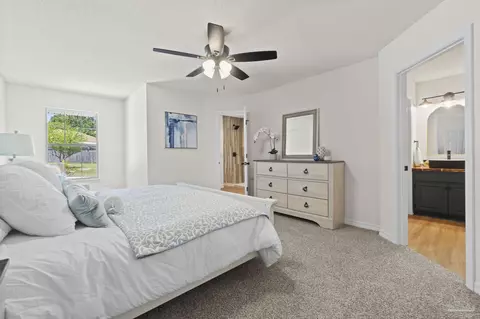 704 W Britain Dr, Cantonment, FL 32533 photo 8