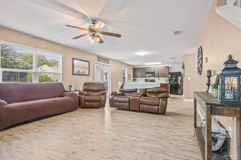 5894 Old Plantation Ct, Milton, FL 32570 photo 12