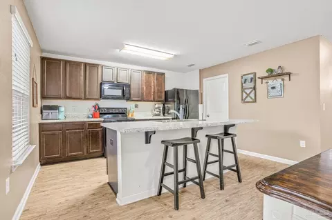 5894 Old Plantation Ct, Milton, FL 32570 photo 7