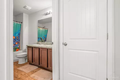 5894 Old Plantation Ct, Milton, FL 32570 photo 6