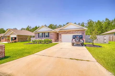 4624 Perception Cir, Milton, FL 32570