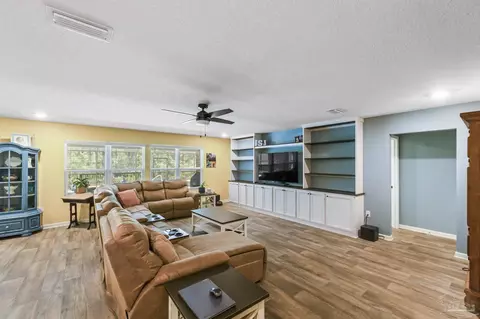 4624 Perception Cir, Milton, FL 32570 photo 16