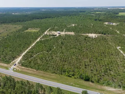 3993 A Greenwood Rd, Jay, FL 32565