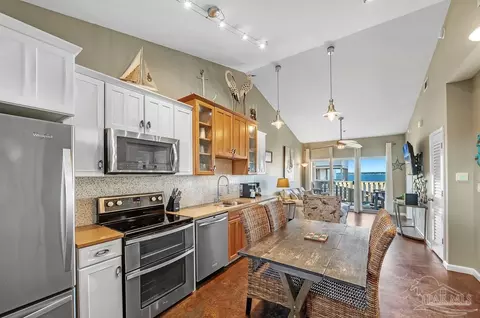 1150 Ft Pickens Rd #H5, Pensacola Beach, FL 32561