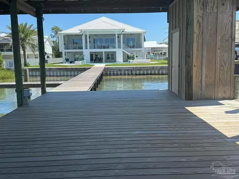 4661 Burkart Ln, Orange Beach, AL 36561