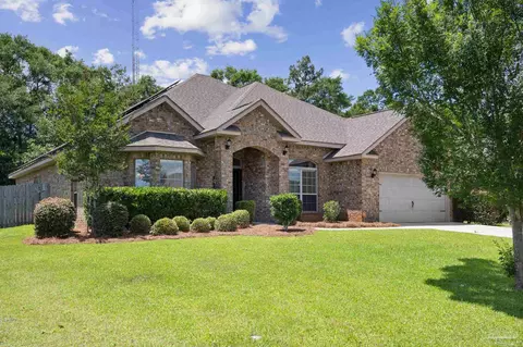 5883 Rustic Ridge Cir, Milton, FL 32570