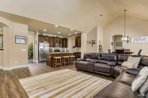 1675 Brightleaf Cir, Cantonment, FL 32533 photo 13