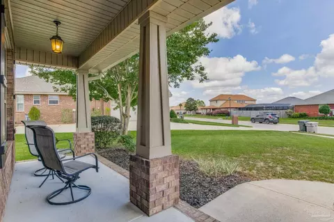 1675 Brightleaf Cir, Cantonment, FL 32533 photo 4