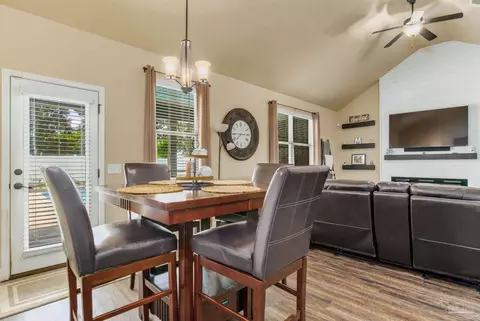 1675 Brightleaf Cir, Cantonment, FL 32533 photo 19