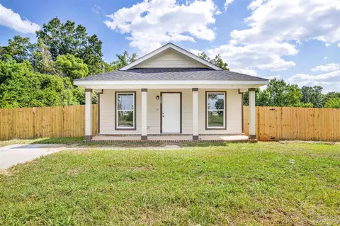 3675 W Avery St, Pensacola, FL 32505