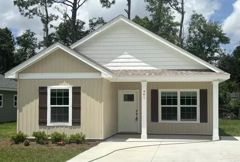 901 Bartow Ave, Pensacola, FL 32507