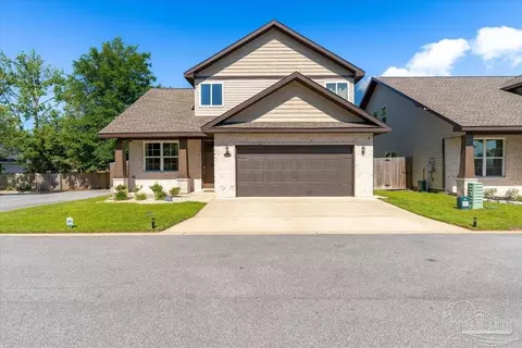 2255 Hadleigh Hills Ct, Navarre, FL 32566