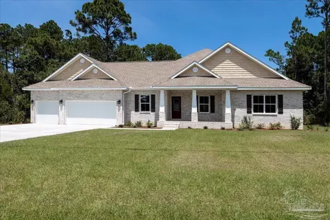 7380 Broadmoor St, Navarre, FL 32566