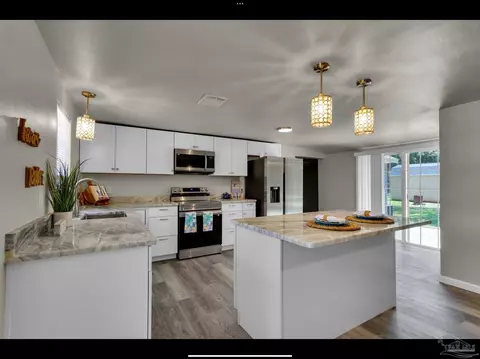 4375 Marlane Dr, Pensacola, FL 32526