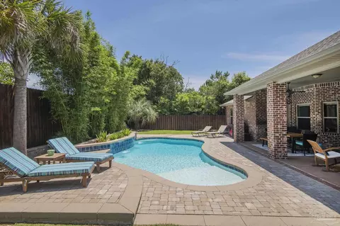 5188 Sandy Shores Dr, Gulf Breeze, FL 32563