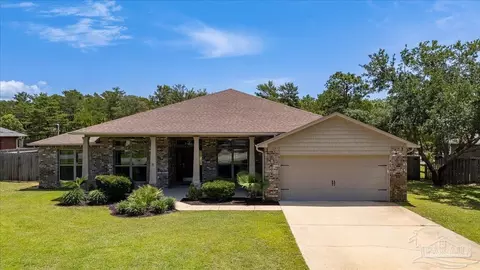 1964 Resort St, Navarre, FL 32566