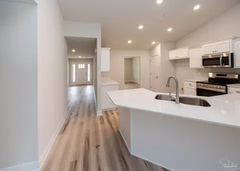 Entry Way - 6463 Benelli Dr, Milton, FL 32570 photo 3 of 5