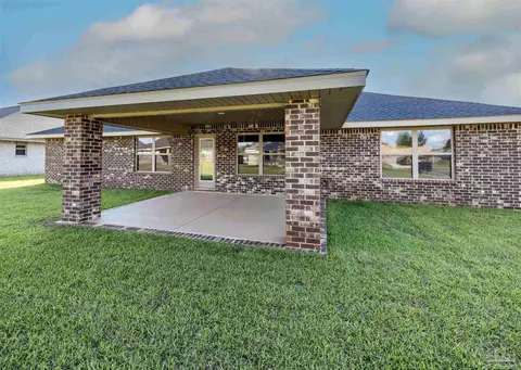 6312 Pineapple Dr, Milton, FL 32570 photo 4